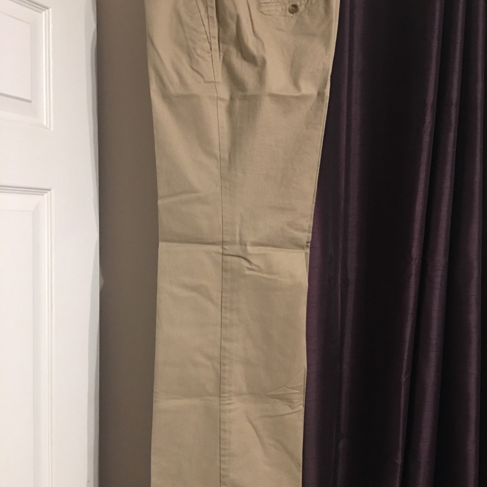 Ann Taylor Modern Fit Trouser Leg Pant